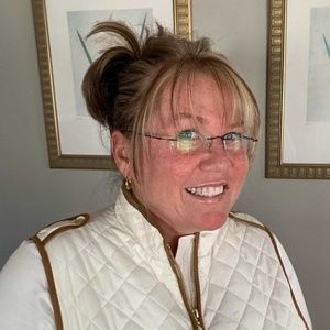 Meet your Posher, Karen